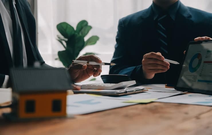 Soluções Jurídicas Imobiliárias com Segurança e Estratégia